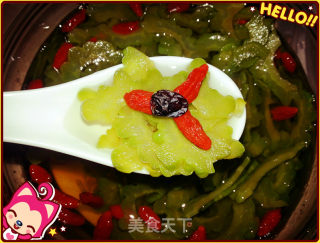 A Delicious Dessert for Reducing Fat and Fire-honey Bitter Gourd recipe