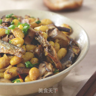 Weishan Commune Liuyang Dishes: Braised Fish with Mushrooms and Soya recipe