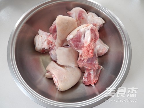 Ganoderma Lucidum Stewed Pig's Trotters recipe