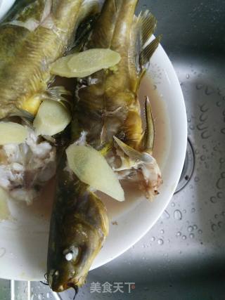 Steamed Yellow Bone Fish recipe