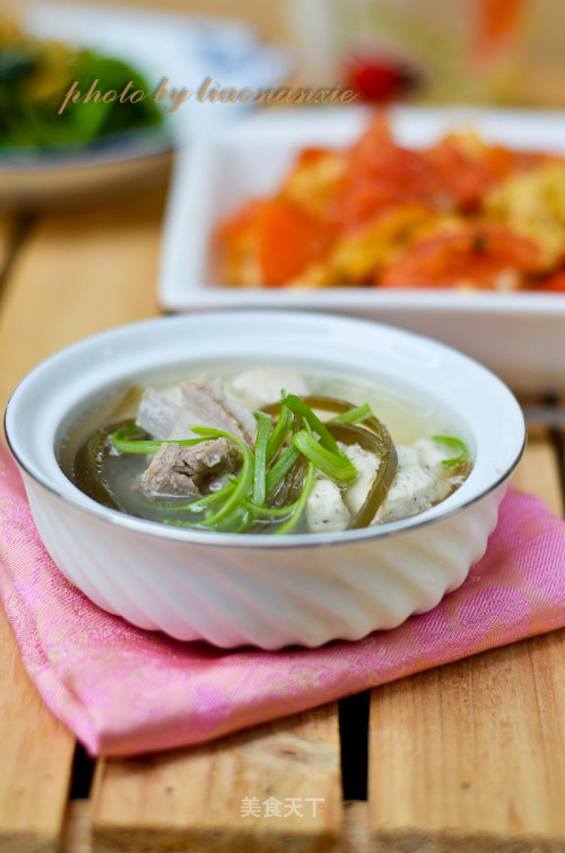 Seaweed Tofu Lamb Chops Soup recipe
