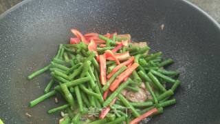 Fried Pork with Carob recipe