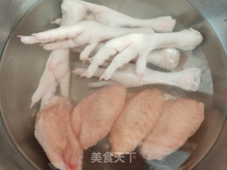 Spicy Marinated Chicken Wings and Chicken Feet recipe