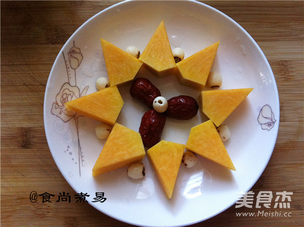 Steamed Pumpkin with Red Dates and Lotus Seeds recipe