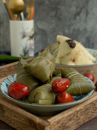 Traditional Red Date Zongzi