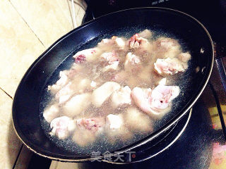 Twice-cooked Spicy Pig's Feet recipe