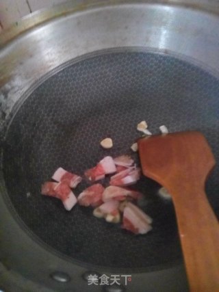 Stir-fried Bean Curd with Cucumber recipe