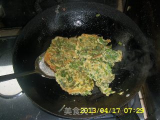 Scrambled Eggs with Toon Sprouts recipe