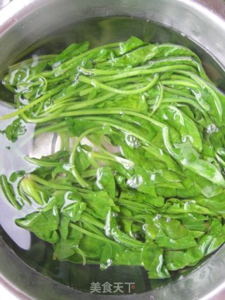 Favorite Red-faced Egg-sesame Peanut Spinach recipe