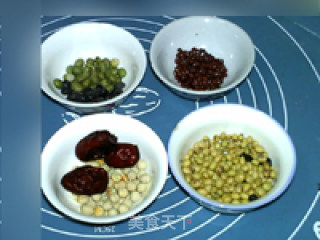 Red Dates and Five Beans Soy Milk recipe