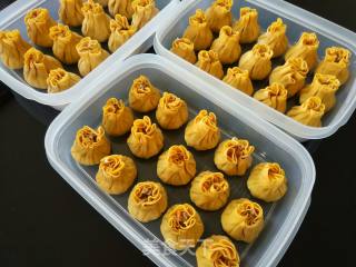 #the 4th Baking Contest and is Love to Eat Festival#pumpkin Golden Shaomai recipe