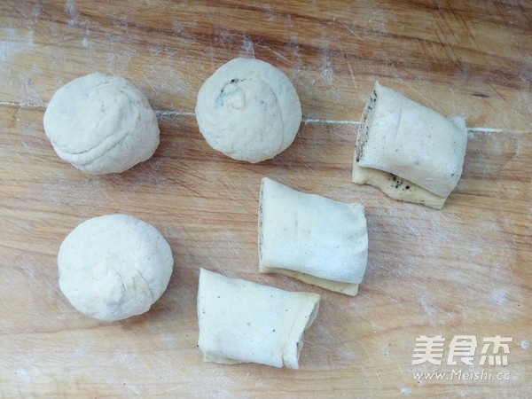 Tofu Dregs, Egg, Nut Pretzel recipe