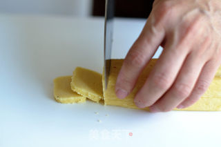 Delicious and Well-made Snacks, Almond Biscuits recipe