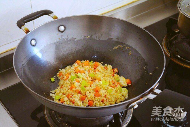 [golden Sands Pumpkin Baked Rice] Dozens of Egg Fried Rice~~~~ recipe