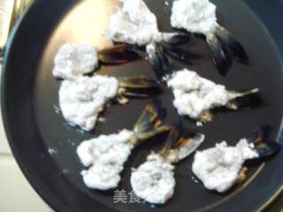 The Famous Dish of The Court and Government "luohan Prawns" recipe