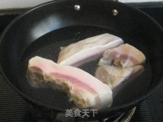 Salted Pork Head Stewed with Soybeans recipe