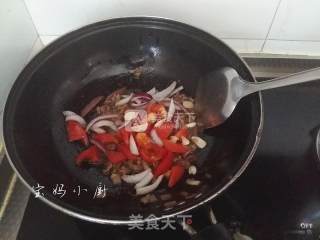 Stir-fried Spaghetti with Beef Steak Sauce recipe