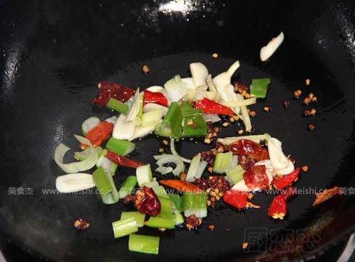 Stir-fried Bacon with Dried Radish recipe