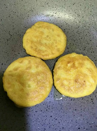Yellow Rice Noodle Sugar Biscuits recipe