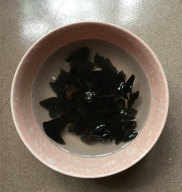 Fried Yuba with Black Fungus recipe