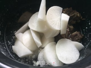 Stewed Short Ribs with Radish recipe