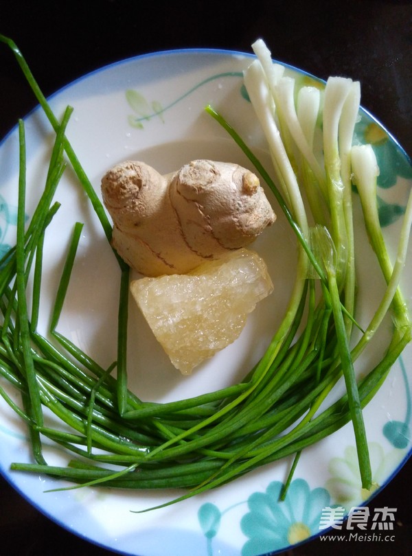 Pork with Dried Vegetables and Plum recipe