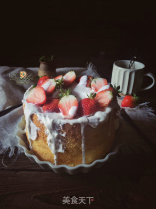 #四session Baking Contest and is Love to Eat Festival# Chimney Chiffon Yogurt Strawberry Cake recipe