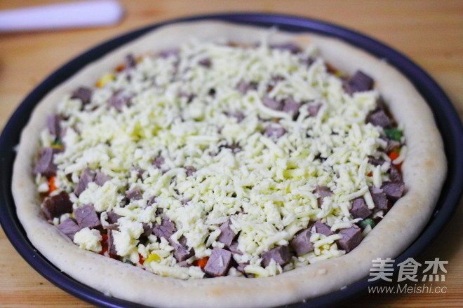 Supreme Beef Pizza recipe