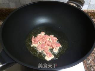 Stir-fried Pork with Double-ear Cauliflower recipe