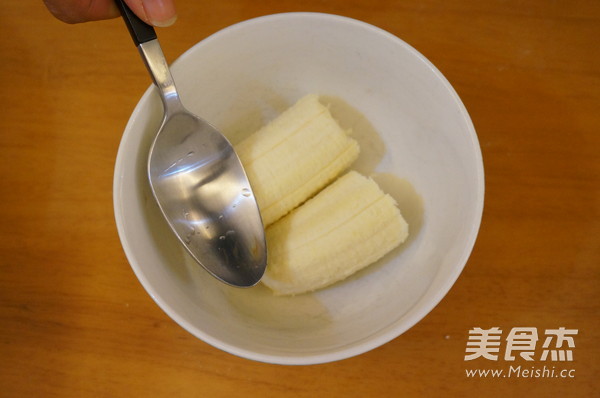 Amber Walnut Banana Pound Cake recipe