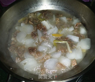 Beef and Radish Vermicelli Soup recipe