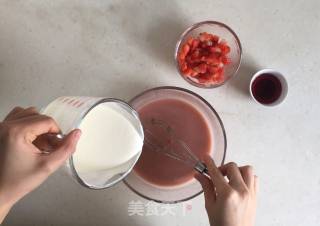 Strawberry Charlotte recipe