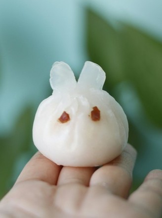 Little White Rabbit Shrimp Dumpling recipe