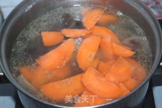 #家常下饭菜# Fungus Carrot Pigeon Soup recipe