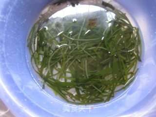 Hot and Sour Kelp Shreds recipe