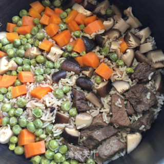 Stewed Rice with Beef and Seasonal Vegetables recipe