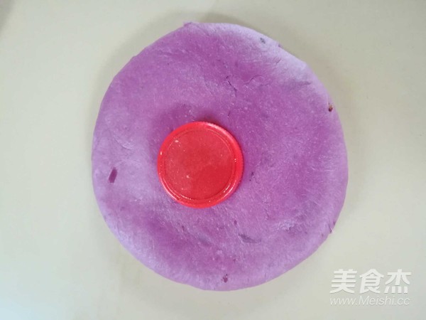 Lotus Purple Sweet Potato Bread recipe