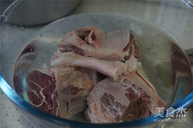 Lotus Root Stewed Beef recipe