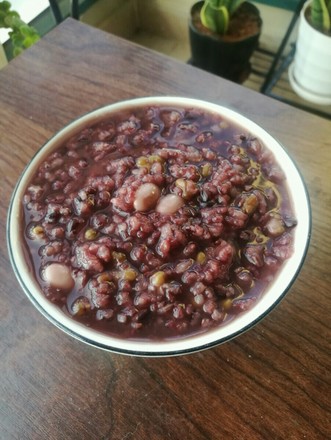 Black Rice and White Kidney Bean Porridge recipe