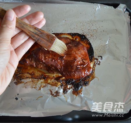 Barbecued Pork with Honey Sauce recipe