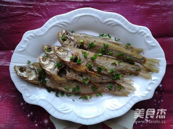 Pan-fried Pierced Fish recipe