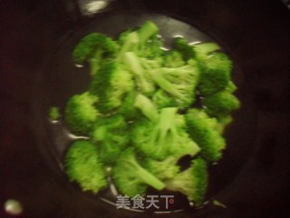 Broccoli in Oyster Sauce recipe