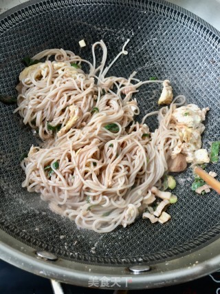 Fried Noodles with Egg and Shrimp Paste recipe