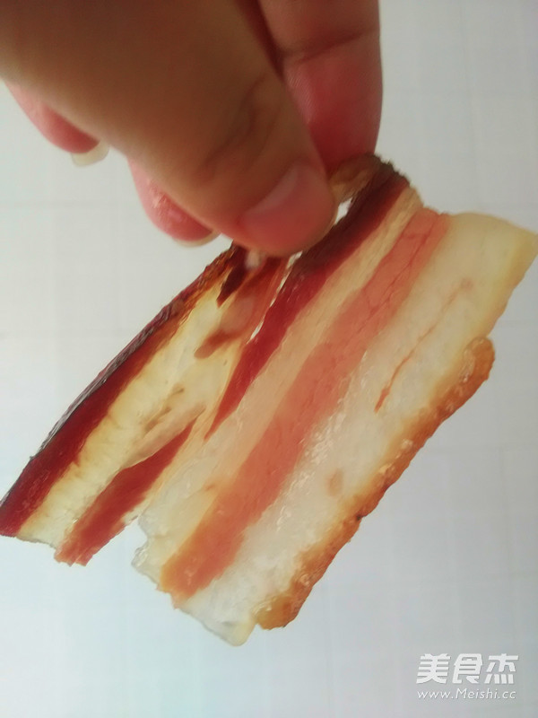Tujia Bacon Deduction recipe
