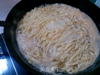 Tomato and Egg Noodles recipe