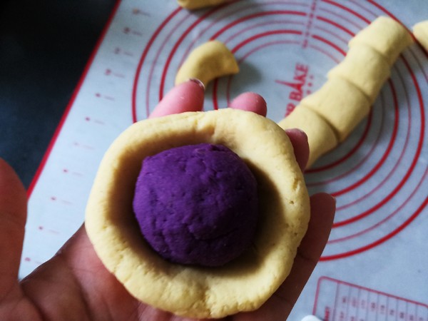 Corn Flour Purple Potato Buns recipe