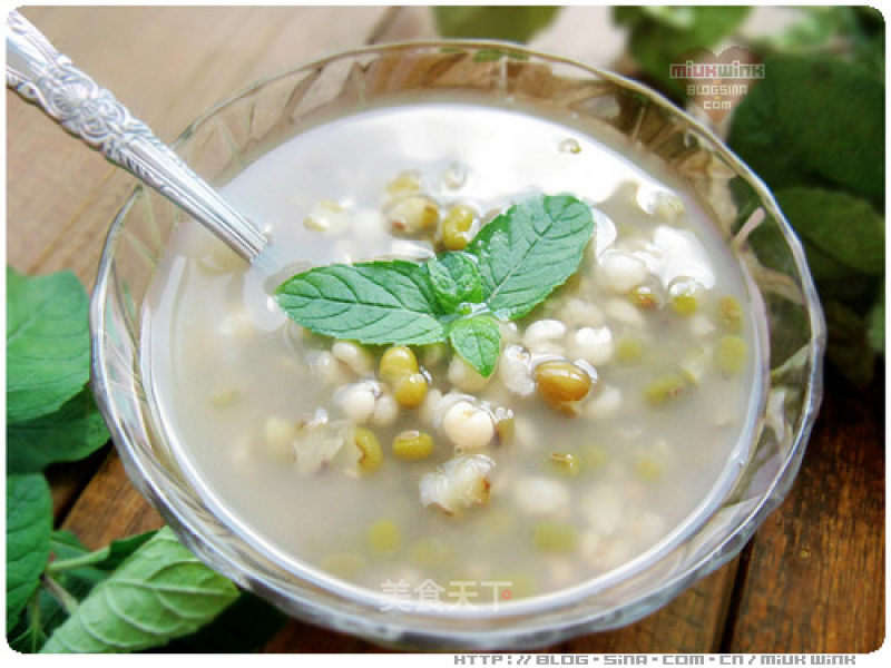 【barley and Mung Bean Soup】relieve Dampness and Heat recipe