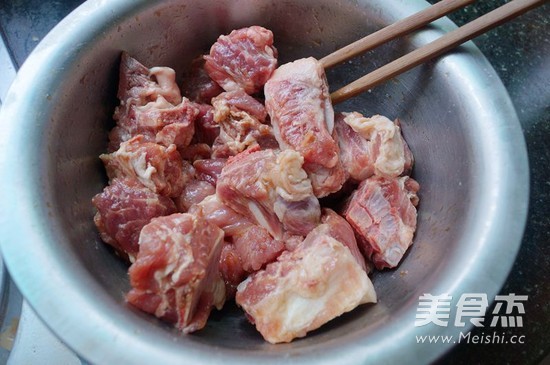 Steamed Spare Ribs with Garlic and Black Bean Sauce recipe