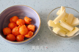 [stewed Papaya with Apricot, Sweet Cane and Snow Fungus] recipe