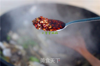 Spicy Stir-fried Xiao Ren Er Xian recipe